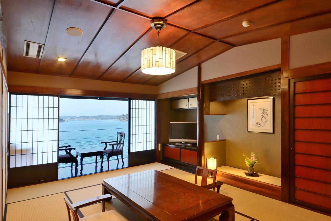 Uminoyasuragi Hotel Ryugu Kami Amakusa Екстер'єр фото