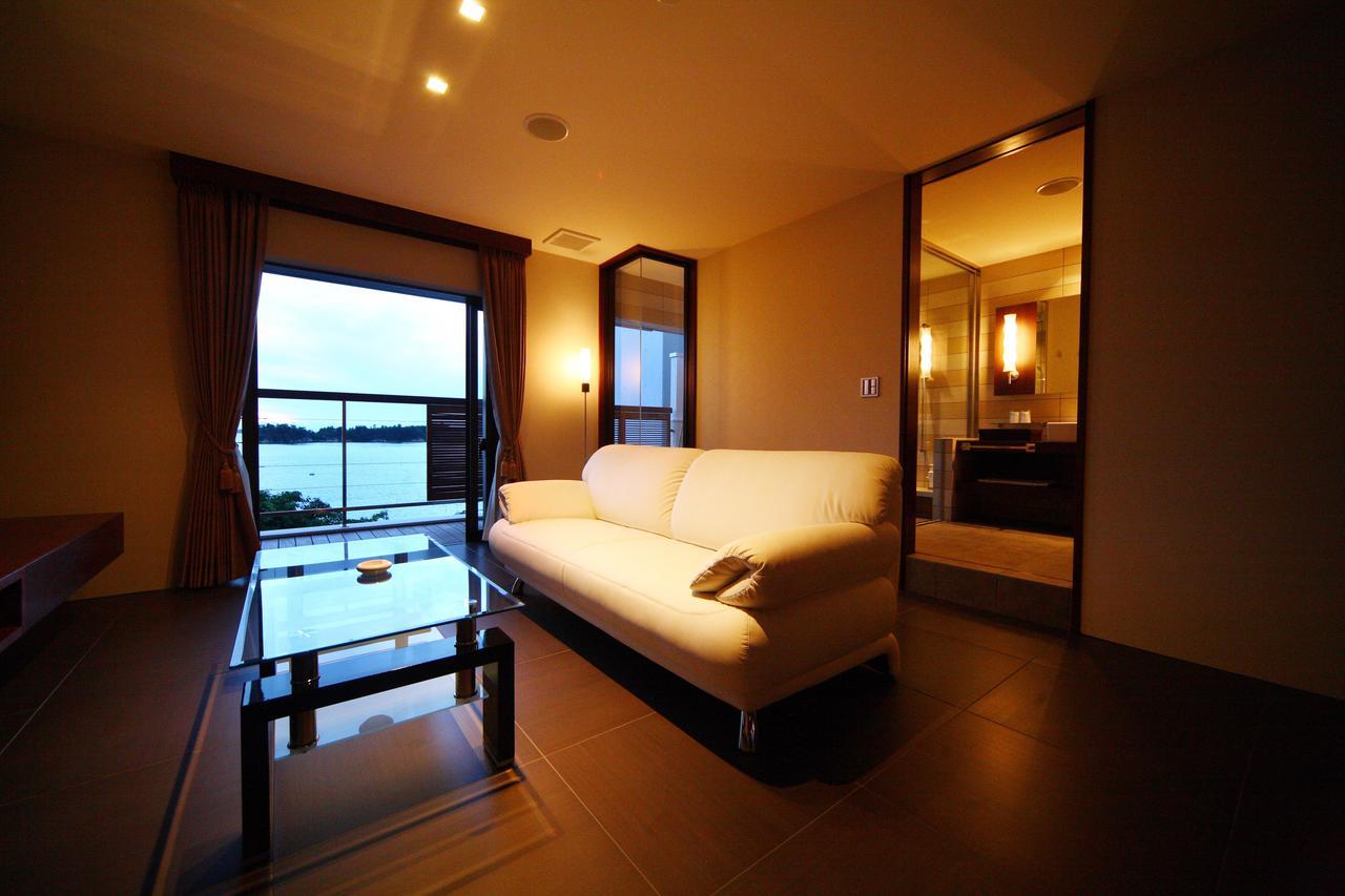 Uminoyasuragi Hotel Ryugu Kami Amakusa Екстер'єр фото