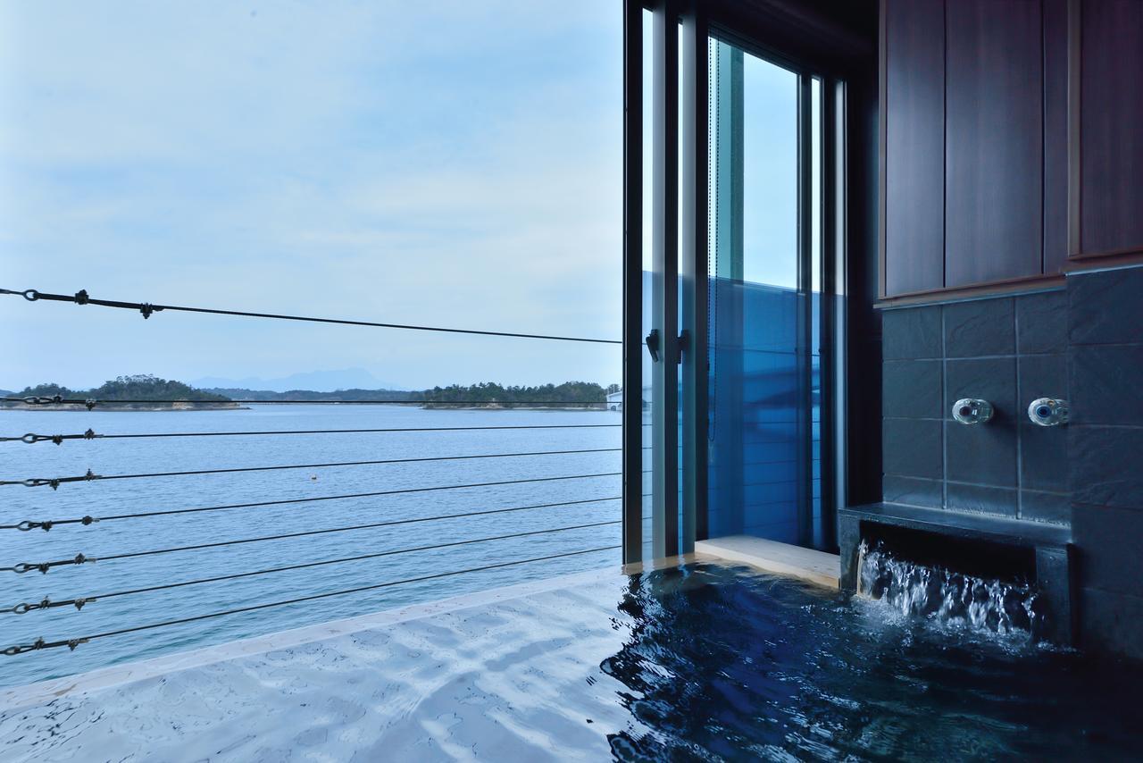 Uminoyasuragi Hotel Ryugu Kami Amakusa Екстер'єр фото